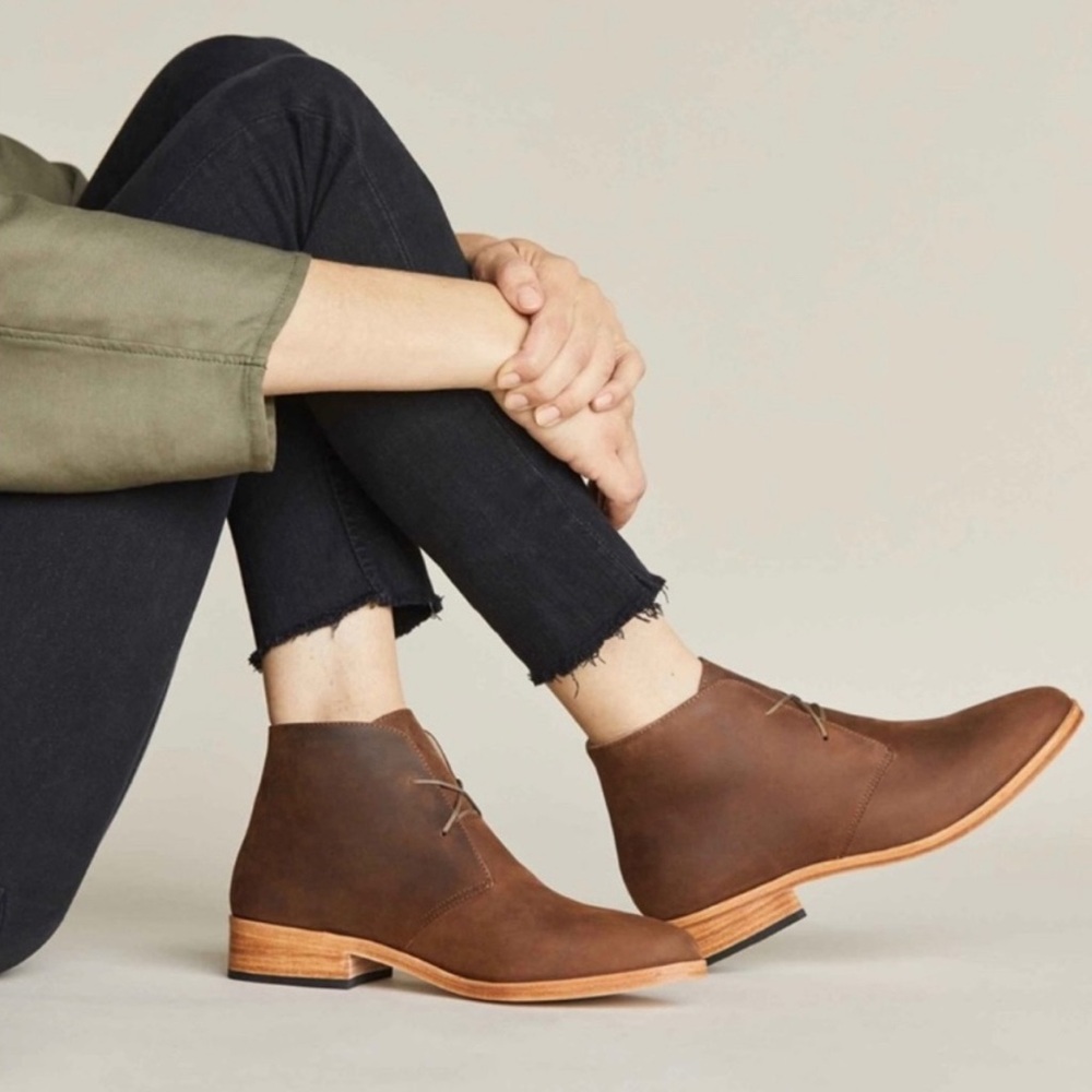 Nisolo Isa Boot in Brown Leather (size 7.5)